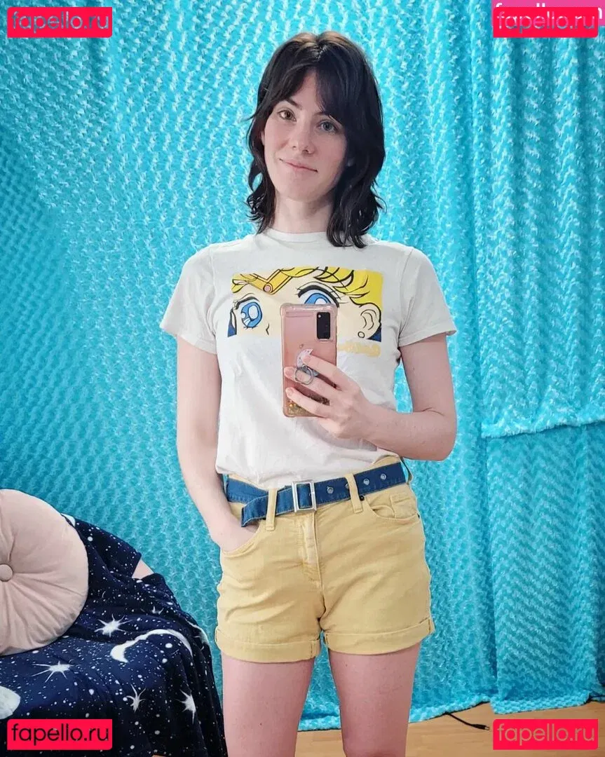 鱼子酱Fish Onlyfans Photo Gallery 