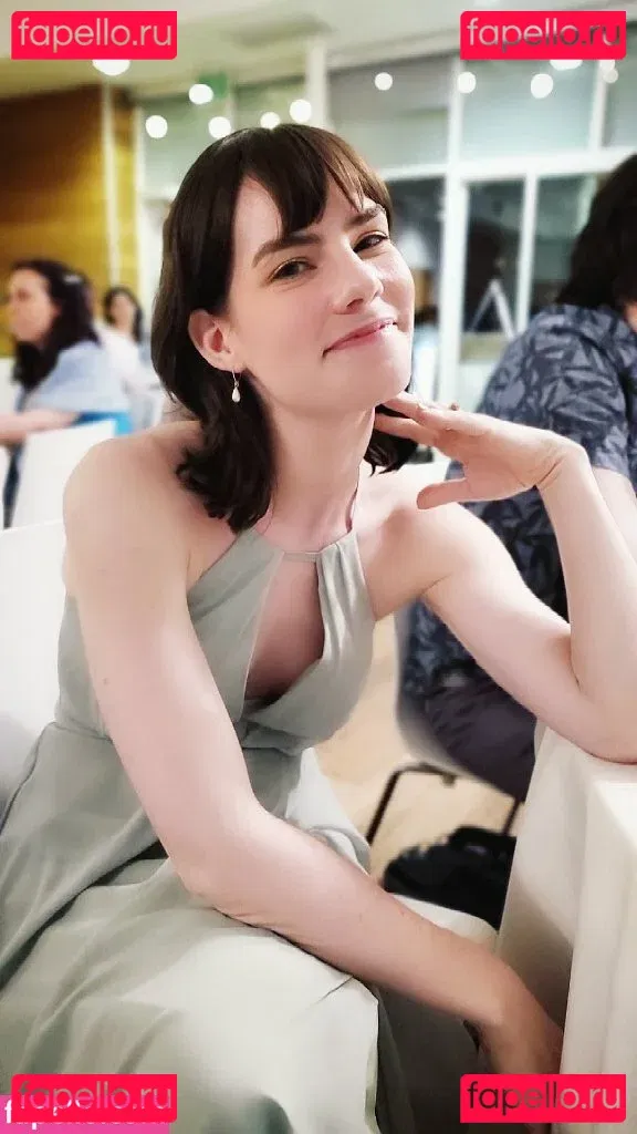 鱼子酱Fish Onlyfans Photo Gallery 