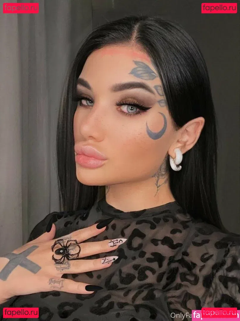 ali.sex Onlyfans Photo Gallery 