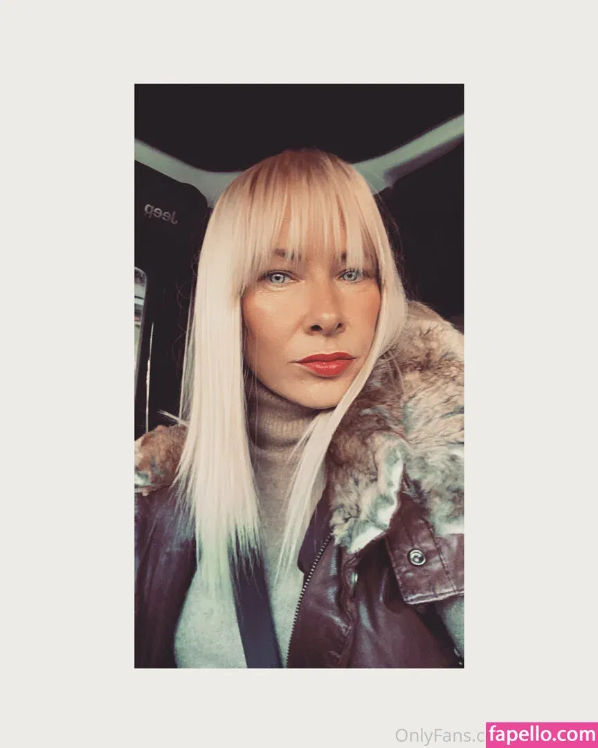 loveislove01 Onlyfans Photo Gallery 