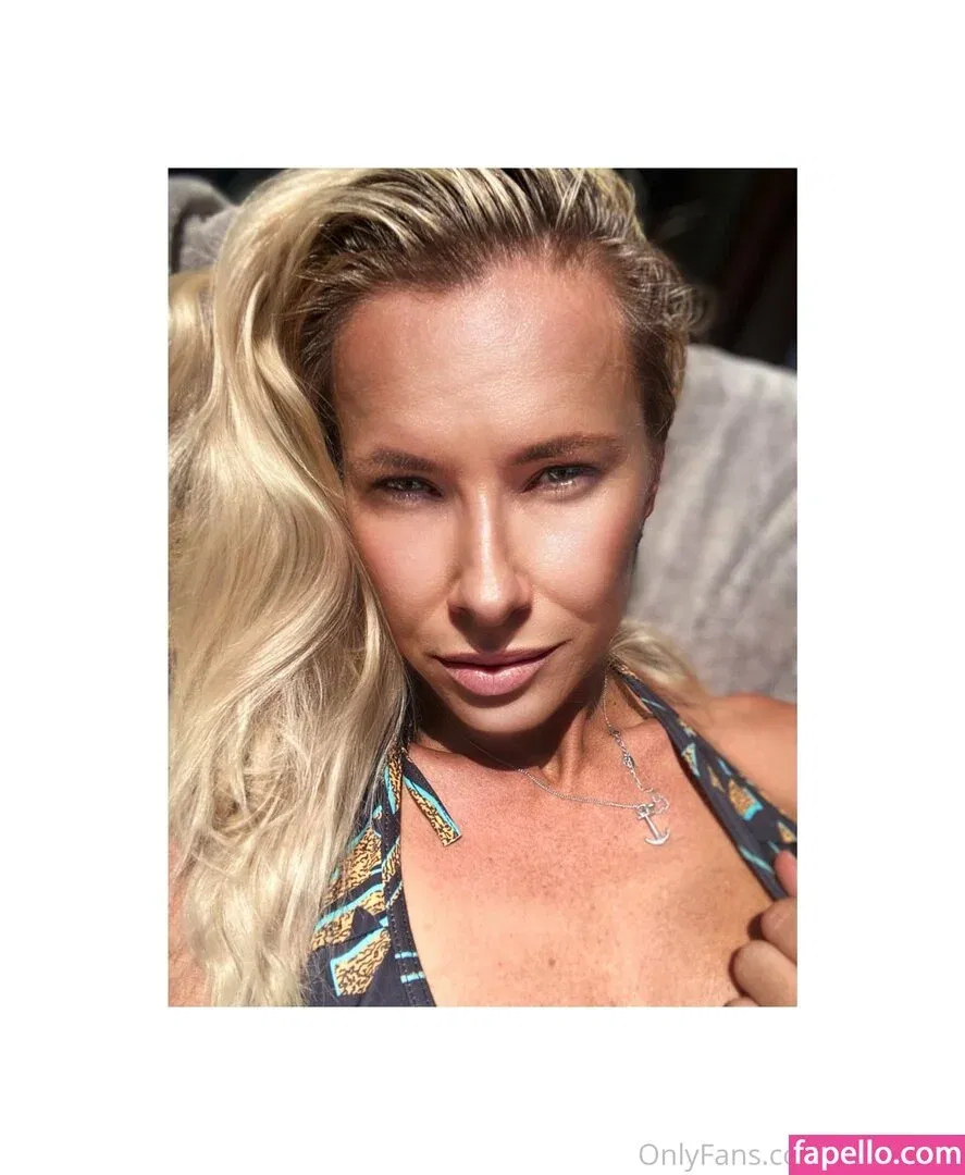 loveislove01 Onlyfans Photo Gallery 