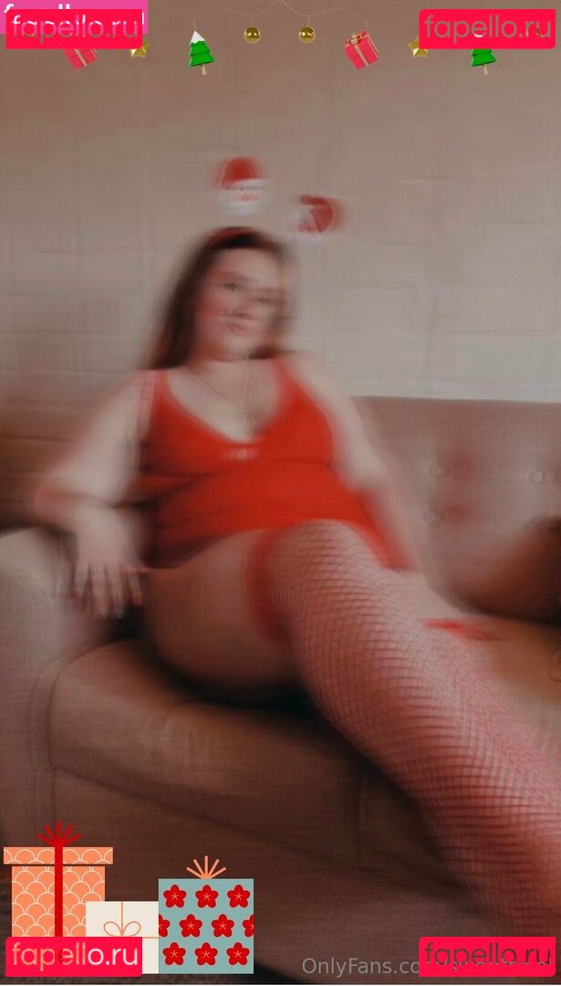 melgoddess2 / missgoddessmel Onlyfans Photo Gallery 