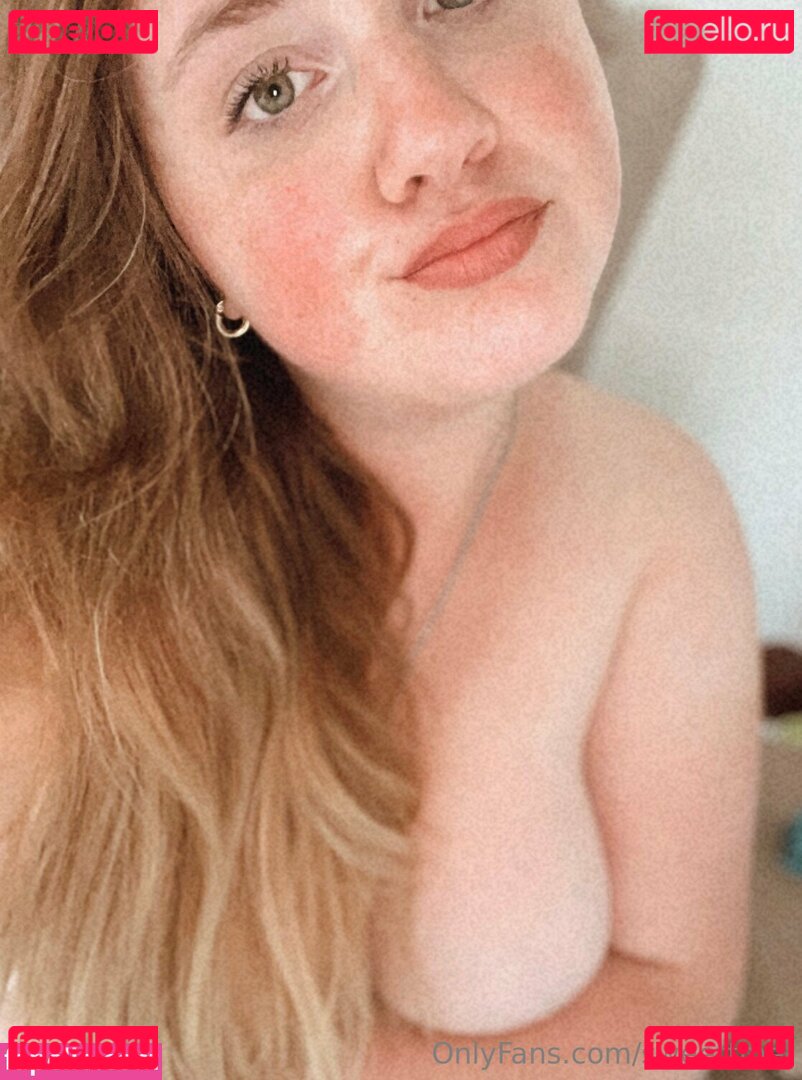 melgoddess2 / missgoddessmel Onlyfans Photo Gallery 