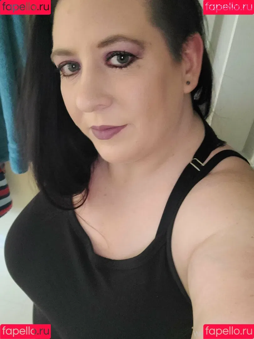 wendymeadowssc2 Onlyfans Photo Gallery 