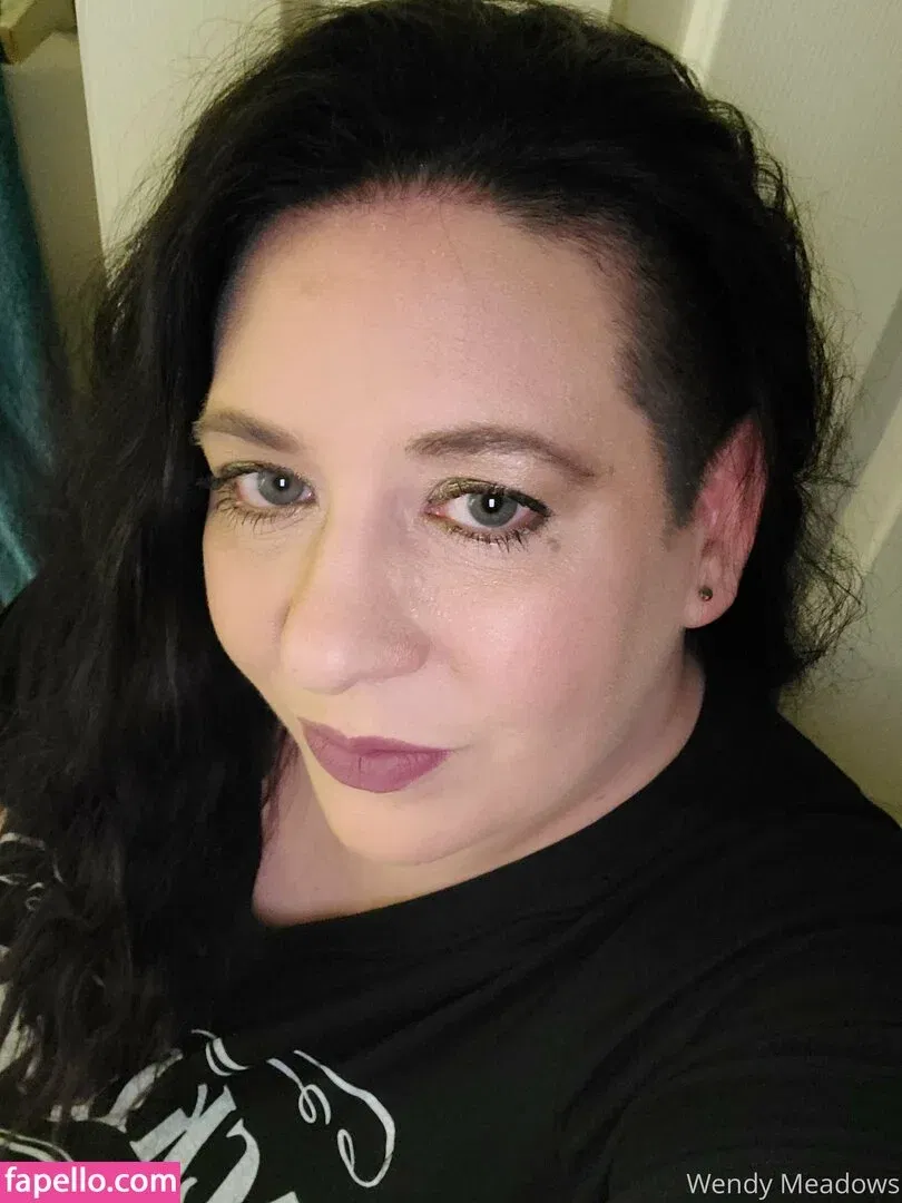 wendymeadowssc2 Onlyfans Photo Gallery 