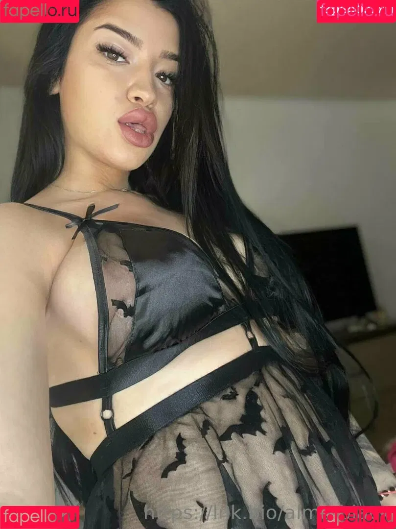 almablack Onlyfans Photo Gallery 
