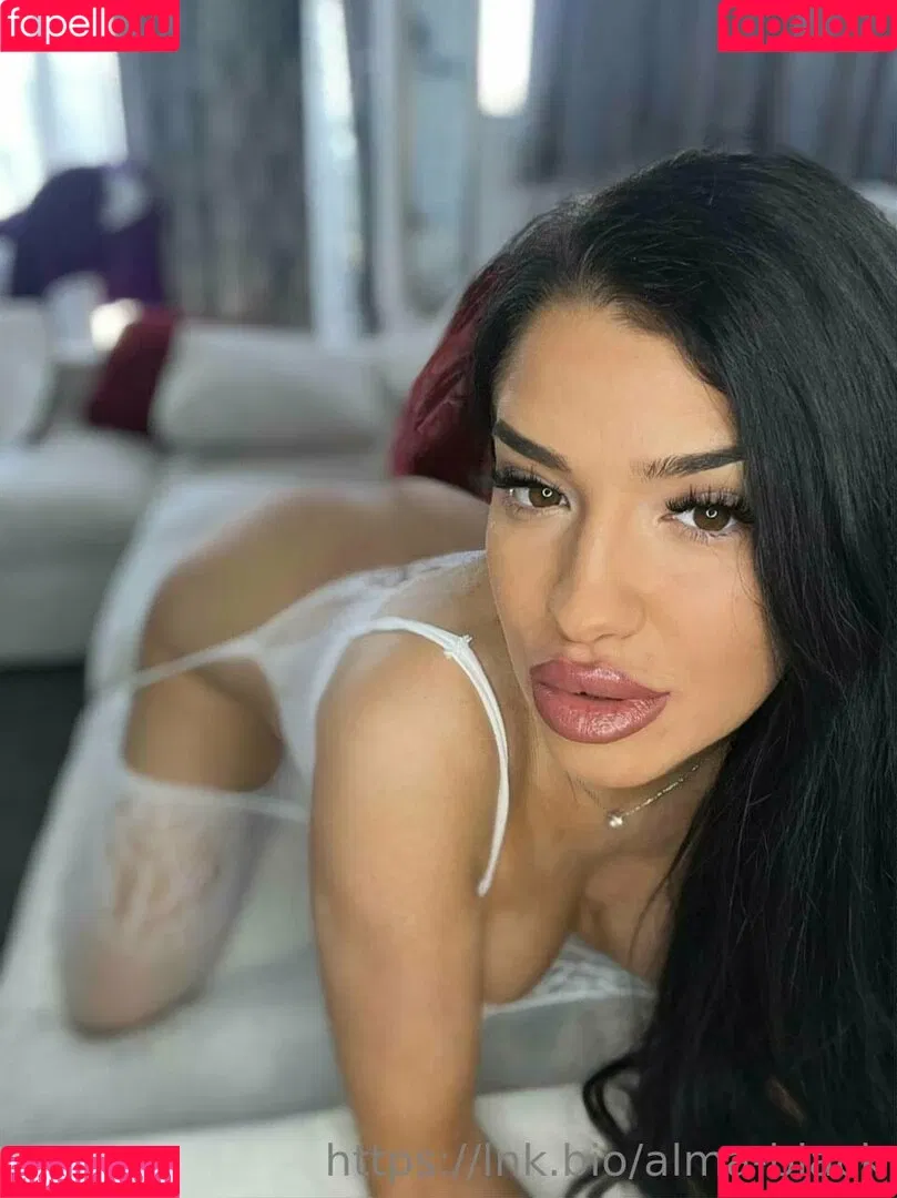 almablack Onlyfans Photo Gallery 