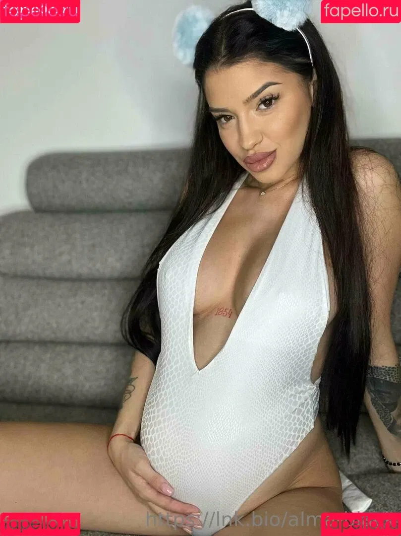 almablack Onlyfans Photo Gallery 