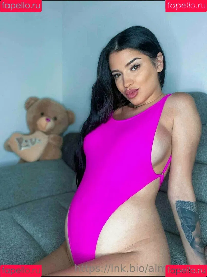almablack Onlyfans Photo Gallery 