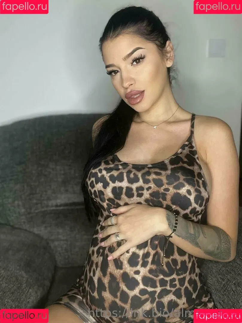 almablack Onlyfans Photo Gallery 