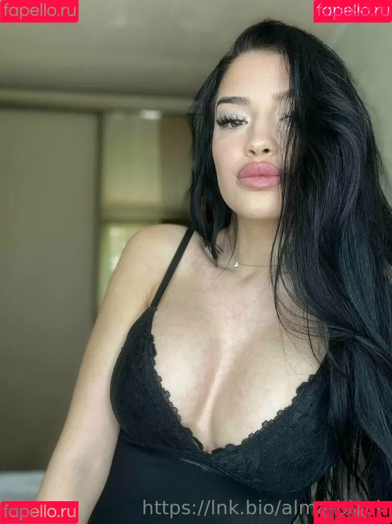 almablack Onlyfans Photo Gallery 