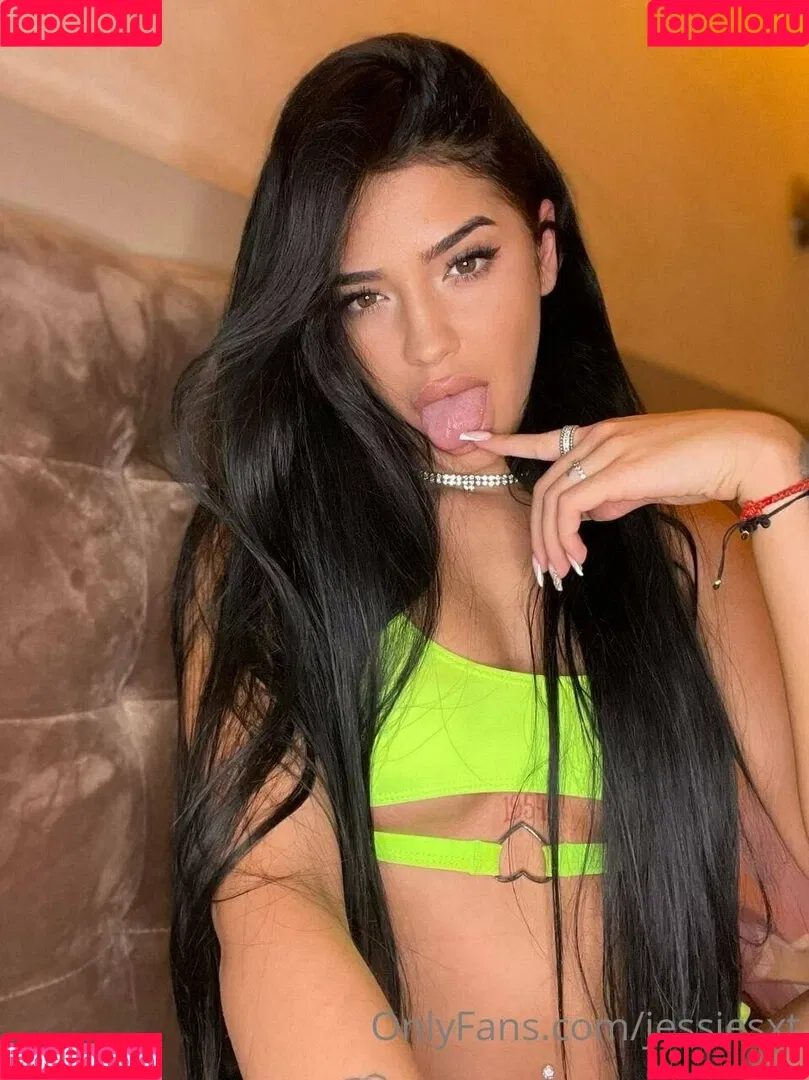 almablack Onlyfans Photo Gallery 