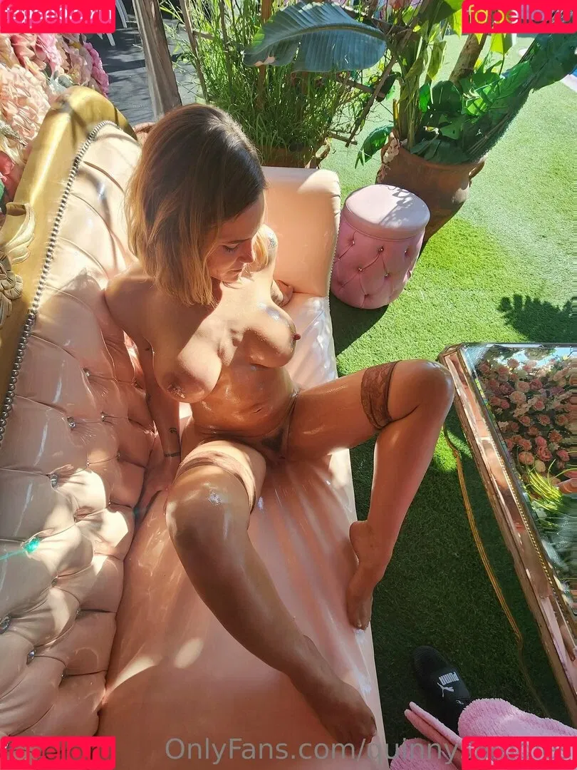 Quinnyspiggies Onlyfans Photo Gallery 