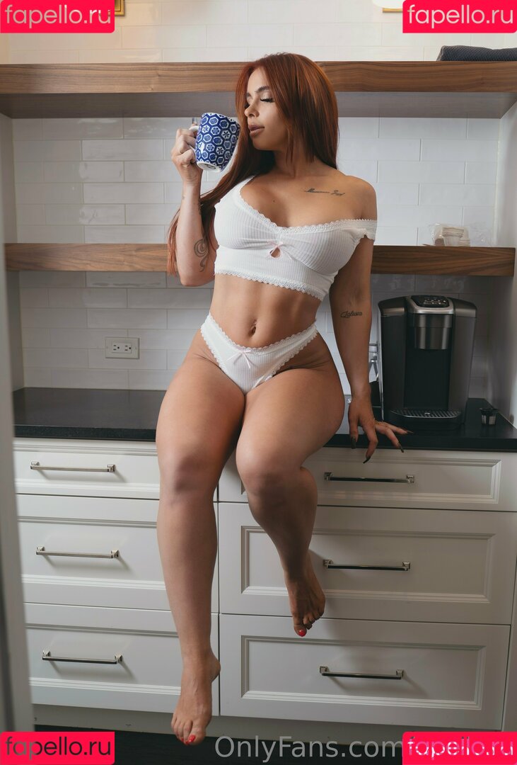 lalalifts Onlyfans Photo Gallery 