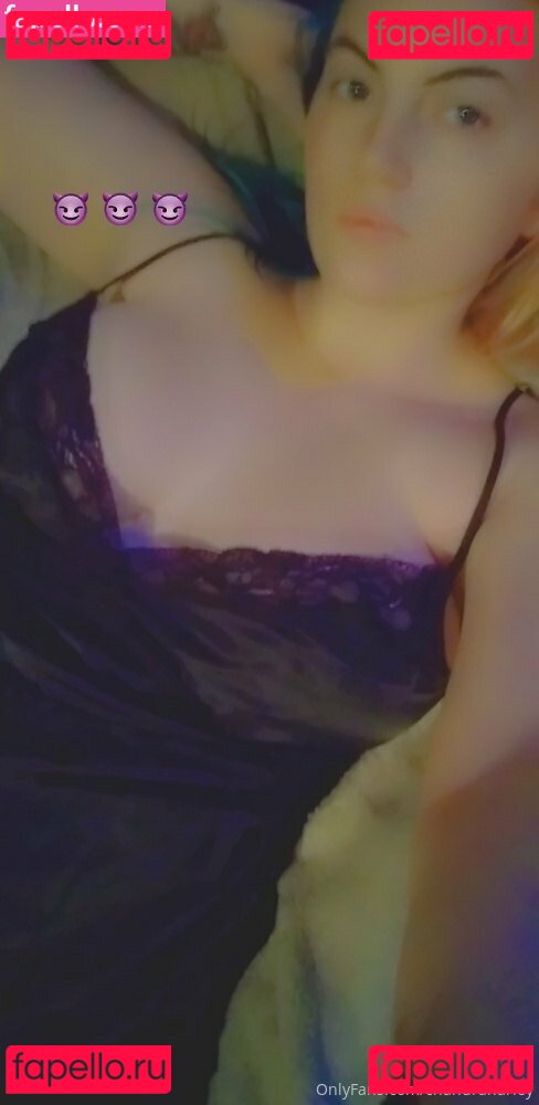 _._chandra_._ / chandraharley Nude Onlyfans Photo 30