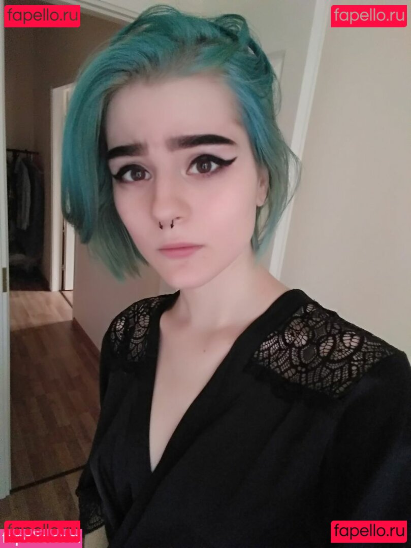 Alicentity / aliceewytte / alicenz Onlyfans Photo Gallery 