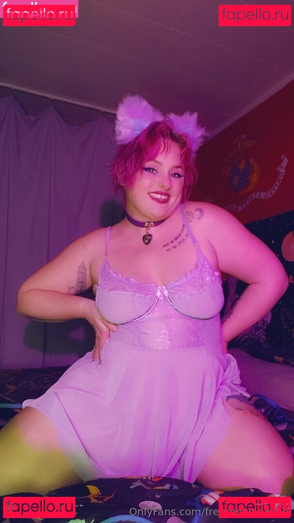 freemoonvixxen / vanessavixxenn Onlyfans Photo Gallery 