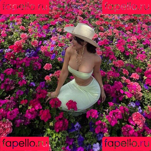 Sssniperwolf Onlyfans Photo Gallery 