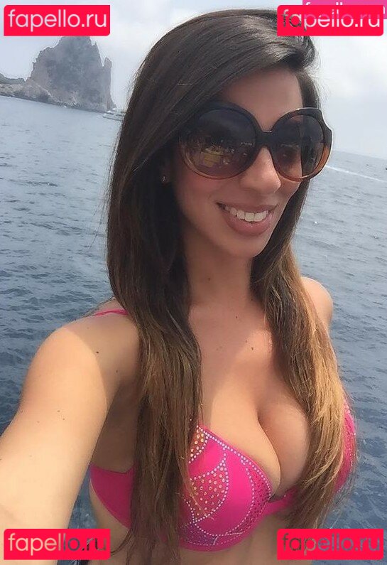 Estefy Lopez / estefanials / estefylopez_07 Onlyfans Photo Gallery 