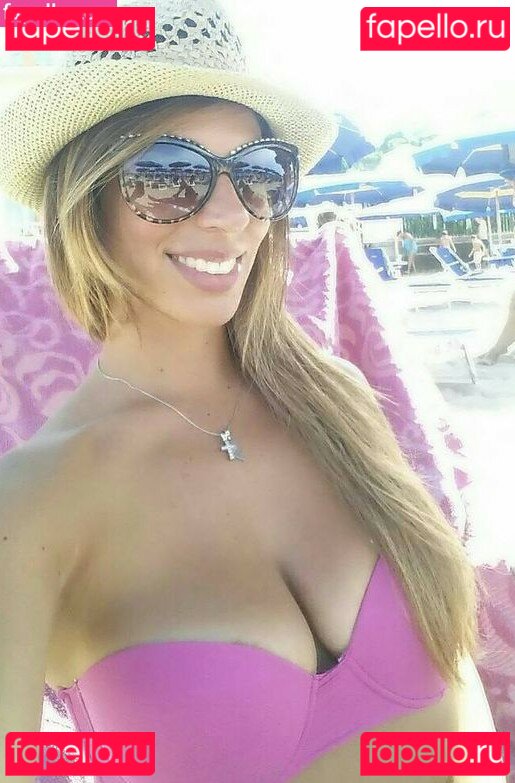 Estefy Lopez / estefanials / estefylopez_07 Onlyfans Photo Gallery 