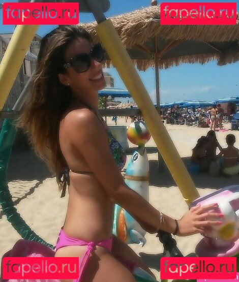 Estefy Lopez / estefanials / estefylopez_07 Onlyfans Photo Gallery 