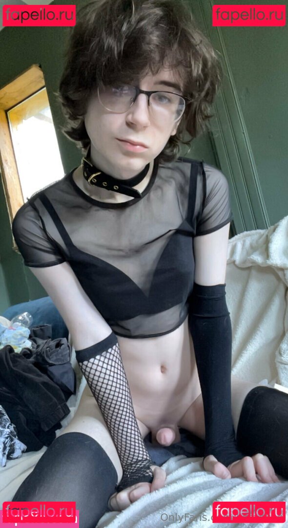 livfwee Nude Onlyfans Photo 15