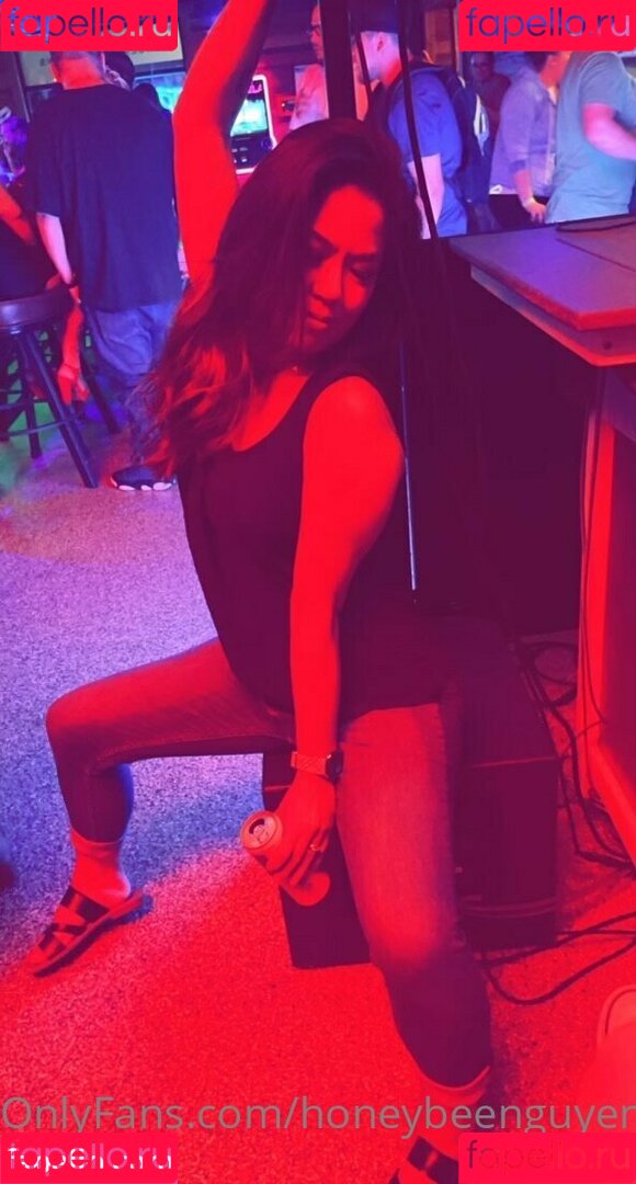 Honeybeenguyen2 Onlyfans Photo Gallery 