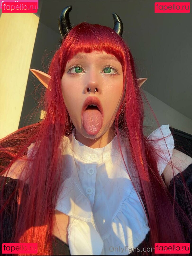 tiny.el / tinybone.s Onlyfans Photo Gallery 