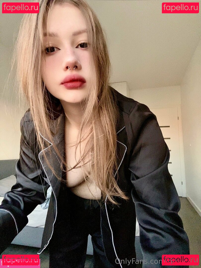 tiny.el / tinybone.s Onlyfans Photo Gallery 