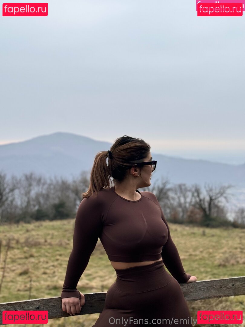 emily97sponsor Onlyfans Photo Gallery 