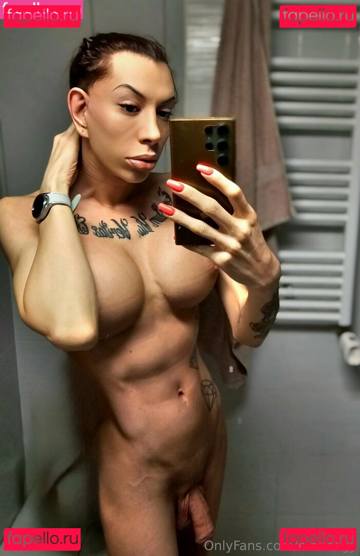 nagyninavok / ninanagy Nude Onlyfans Photo 17