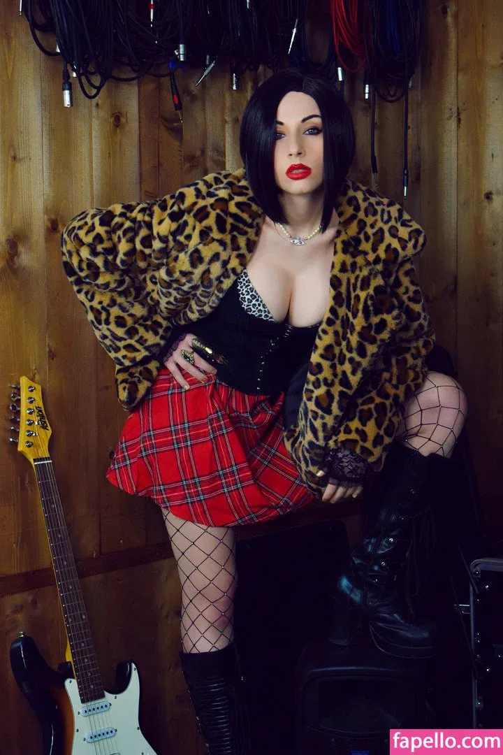 Giada Robin Onlyfans Photo Gallery 