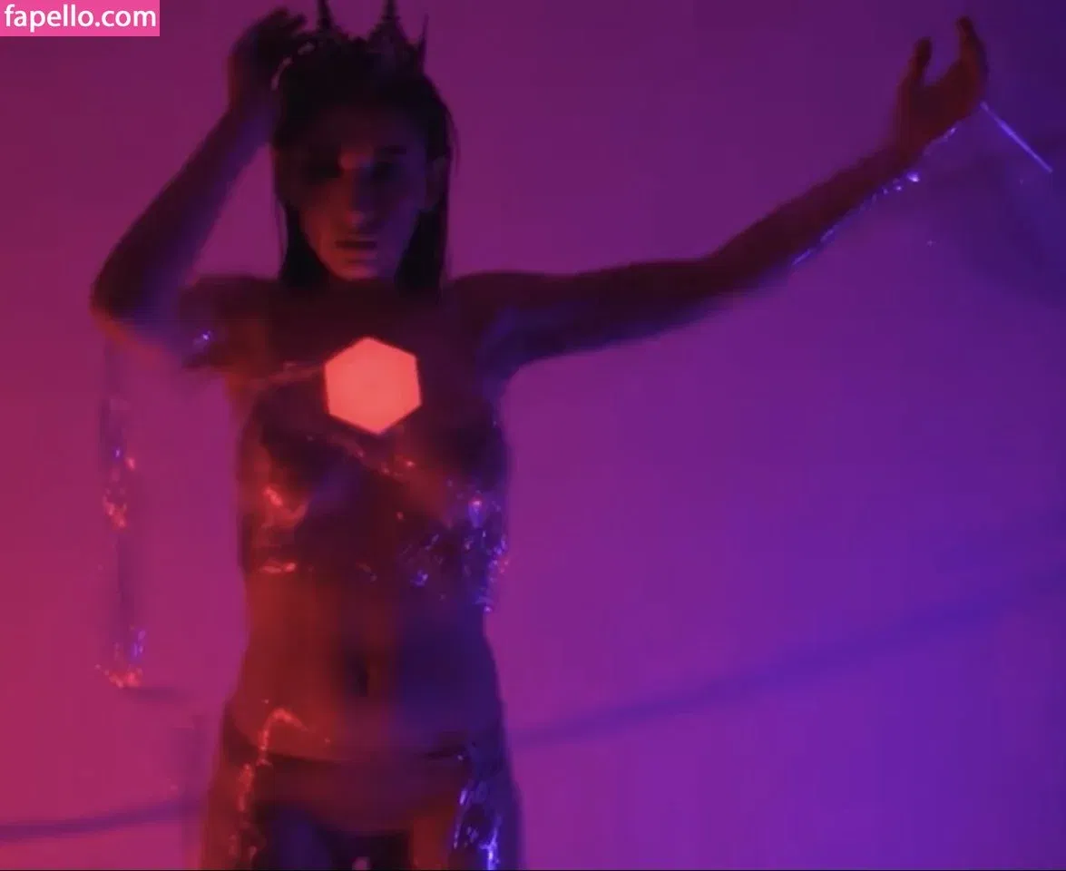 Giada Robin Onlyfans Photo Gallery 