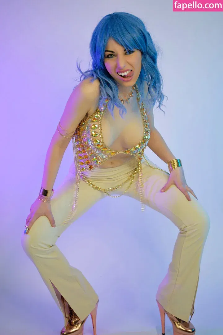 Giada Robin Onlyfans Photo Gallery 