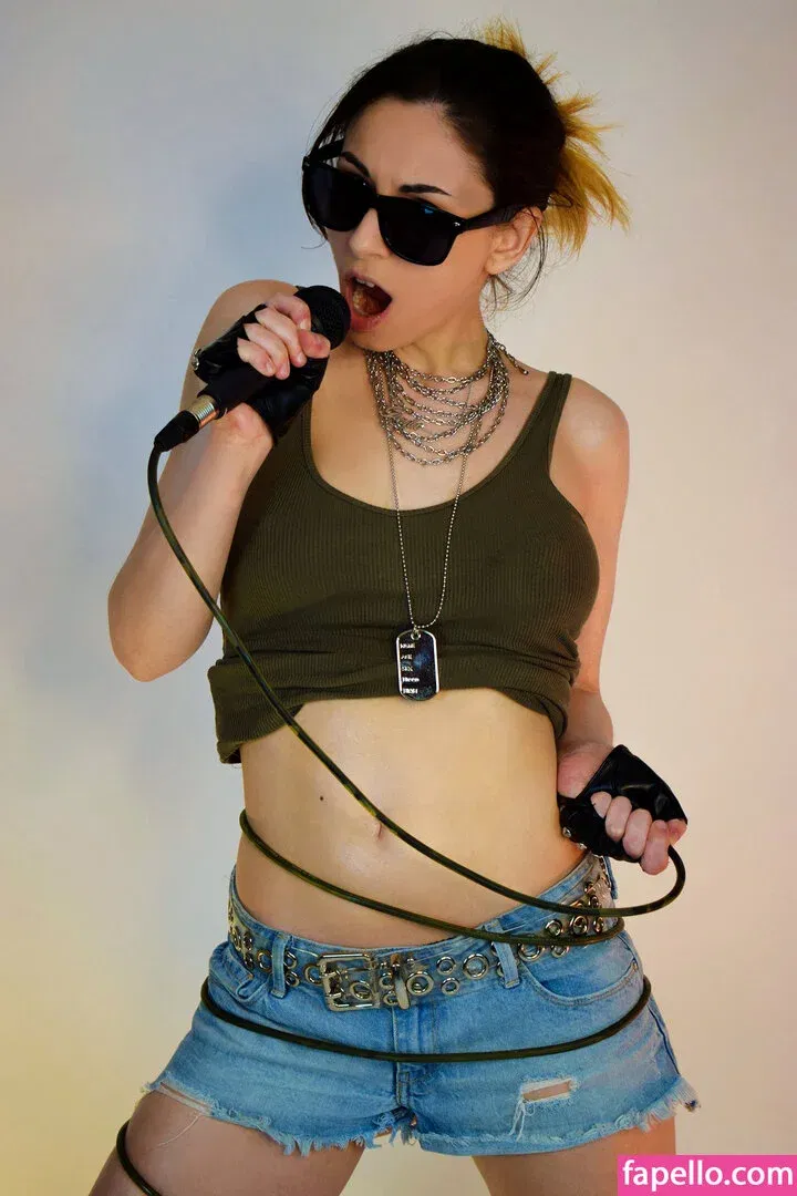 Giada Robin Onlyfans Photo Gallery 