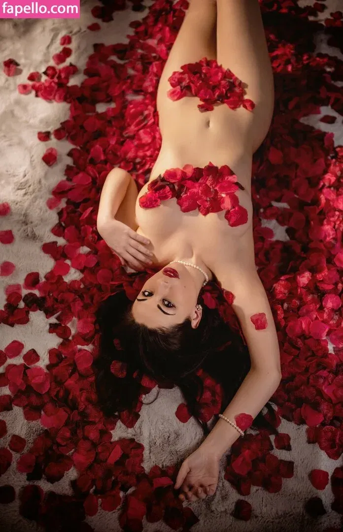 Giada Robin Onlyfans Photo Gallery 