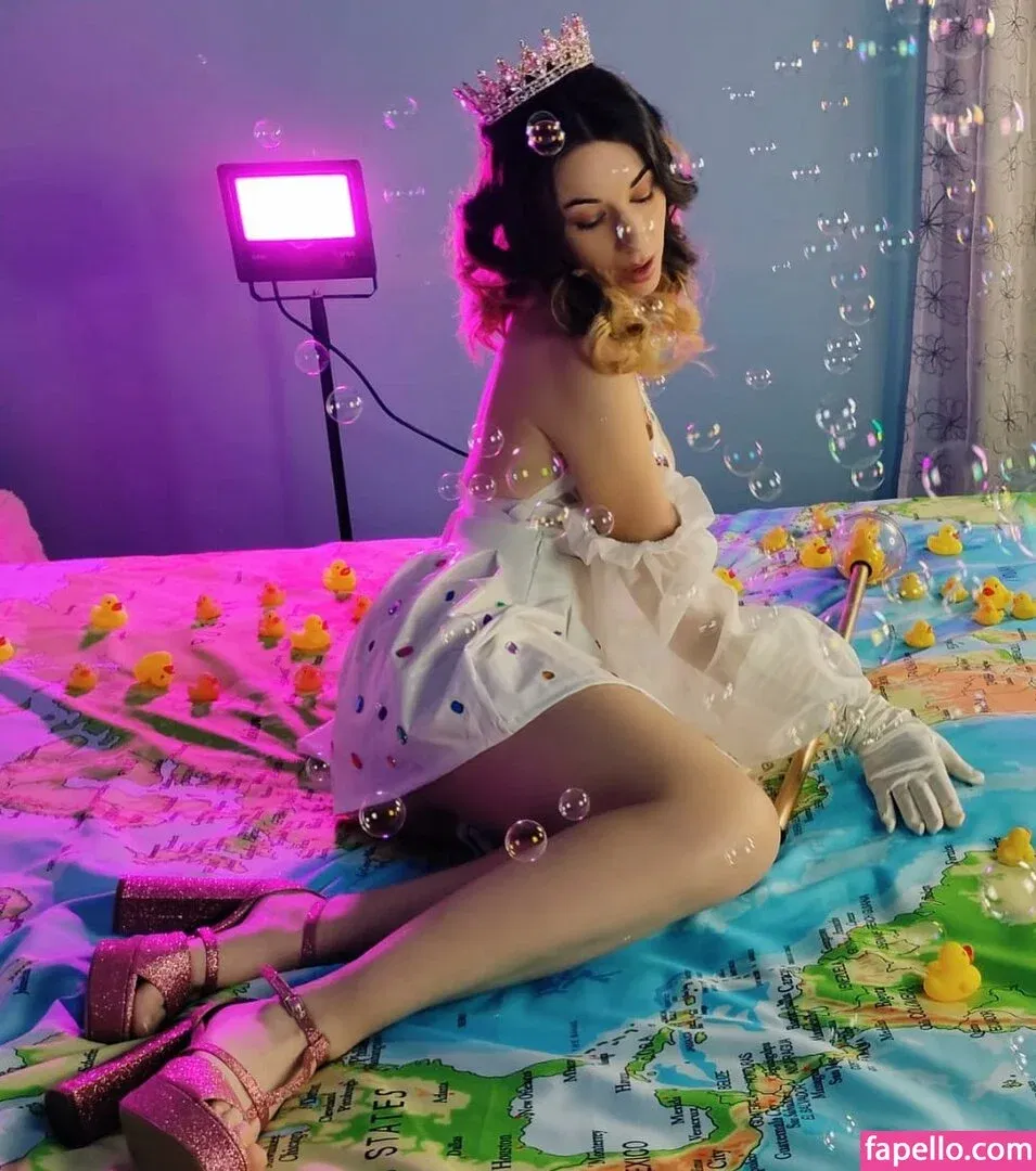 Giada Robin Onlyfans Photo Gallery 