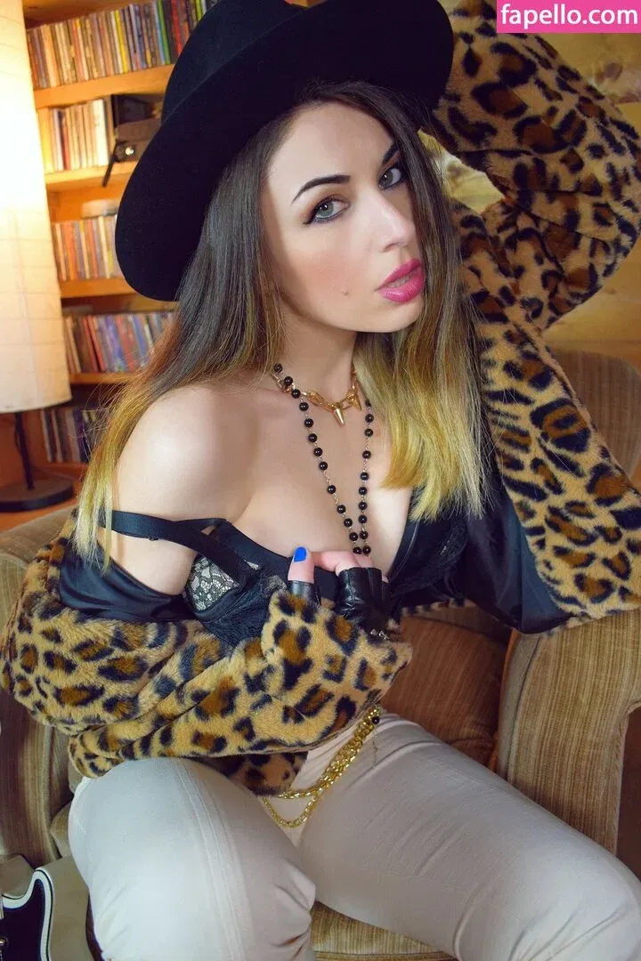 Giada Robin Onlyfans Photo Gallery 