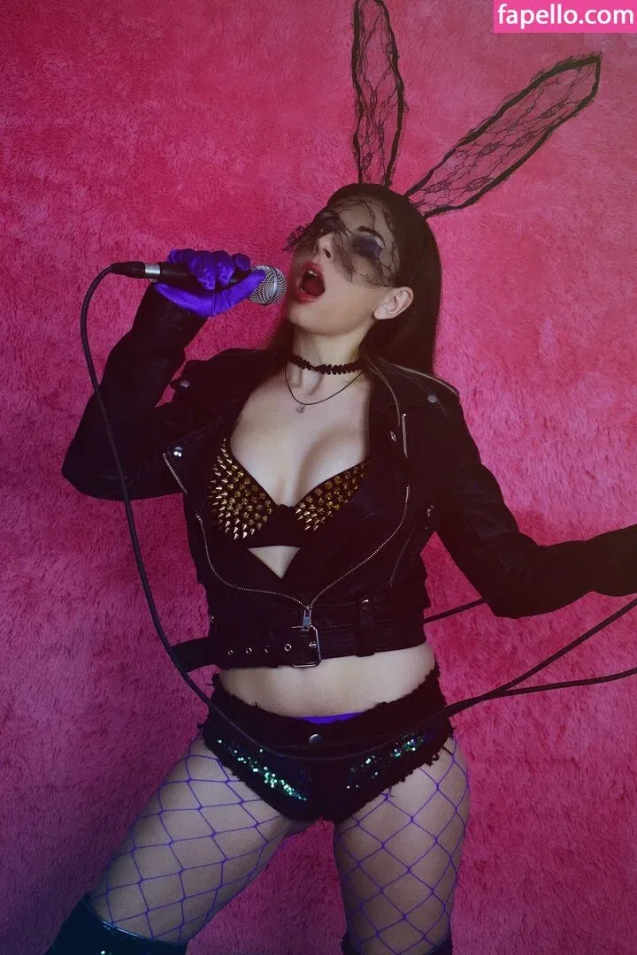 Giada Robin Onlyfans Photo Gallery 