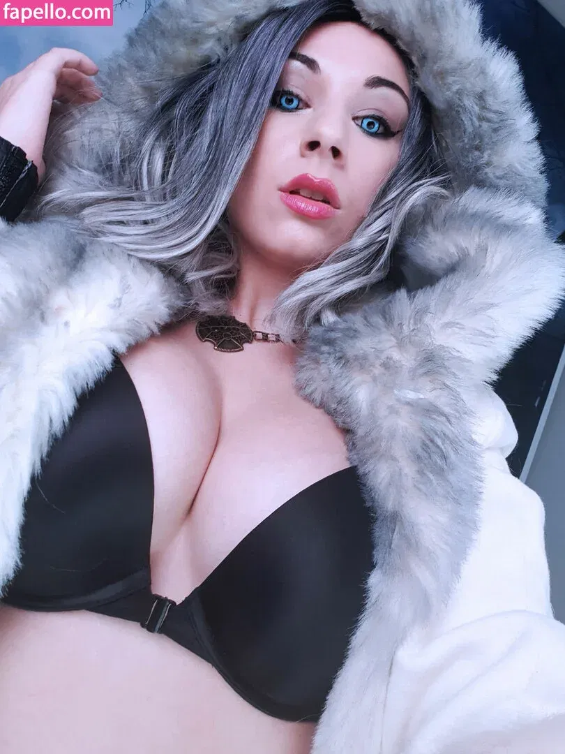 Giada Robin Onlyfans Photo Gallery 