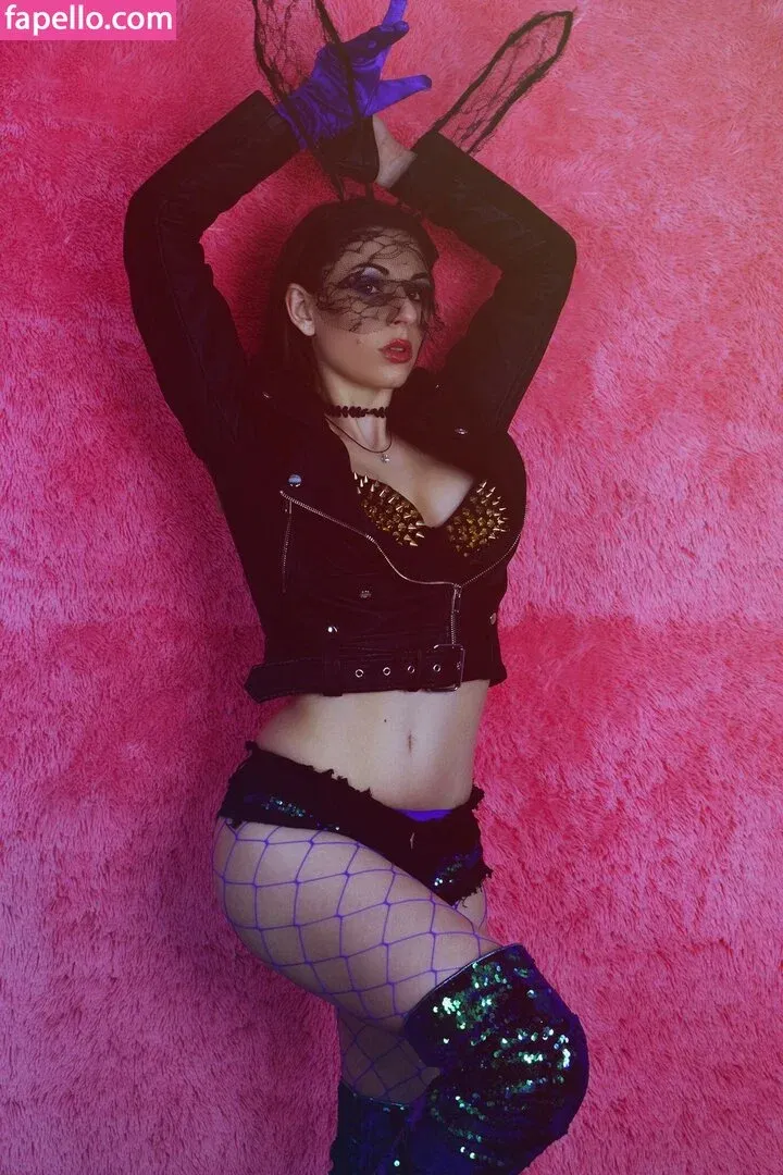 Giada Robin Onlyfans Photo Gallery 