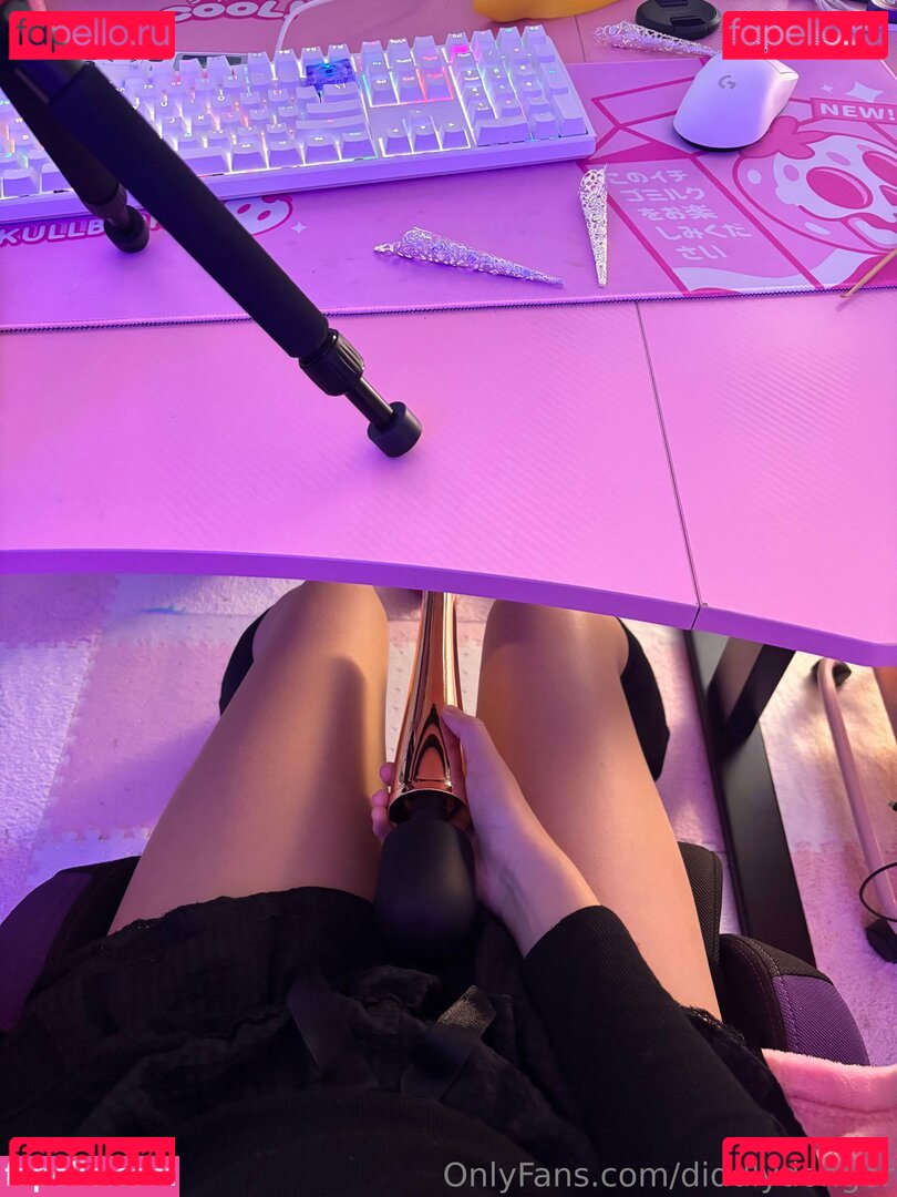 DiddlyASMR / diddly / diddlydonger / ohdiddly Onlyfans Photo Gallery 