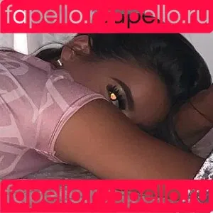 Brooke Taylor Lewis Onlyfans Photo Gallery 