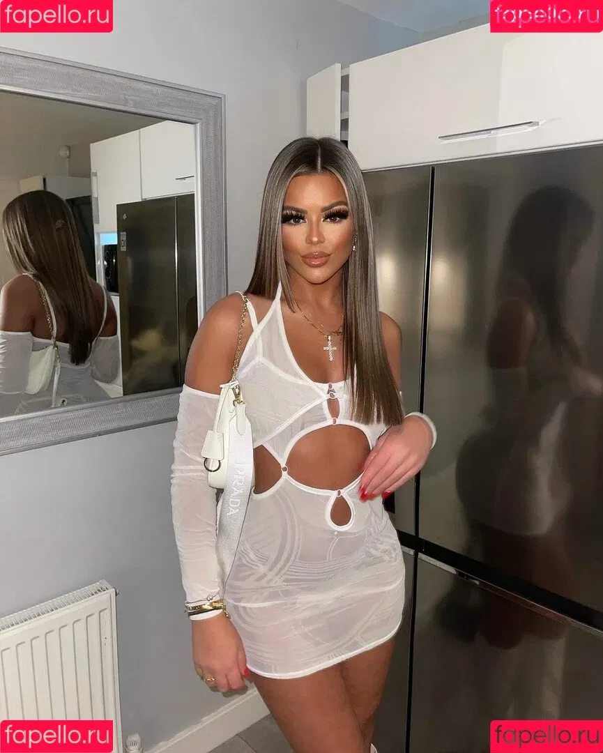Brooke Taylor Lewis Onlyfans Photo Gallery 