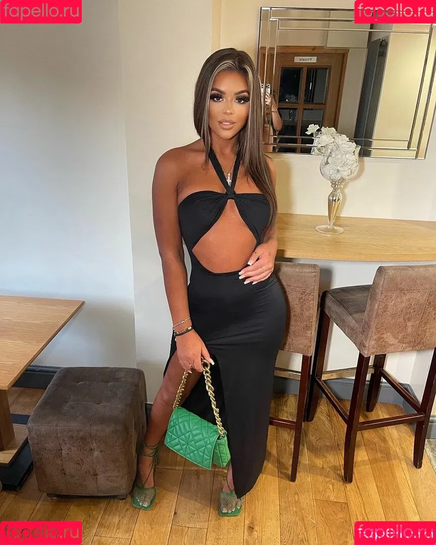 Brooke Taylor Lewis Onlyfans Photo Gallery 