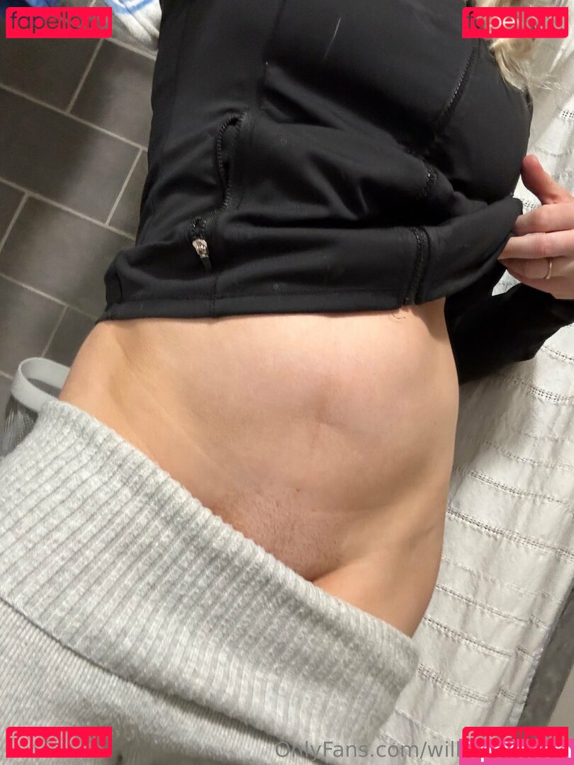 willow_brooks Onlyfans Photo Gallery 