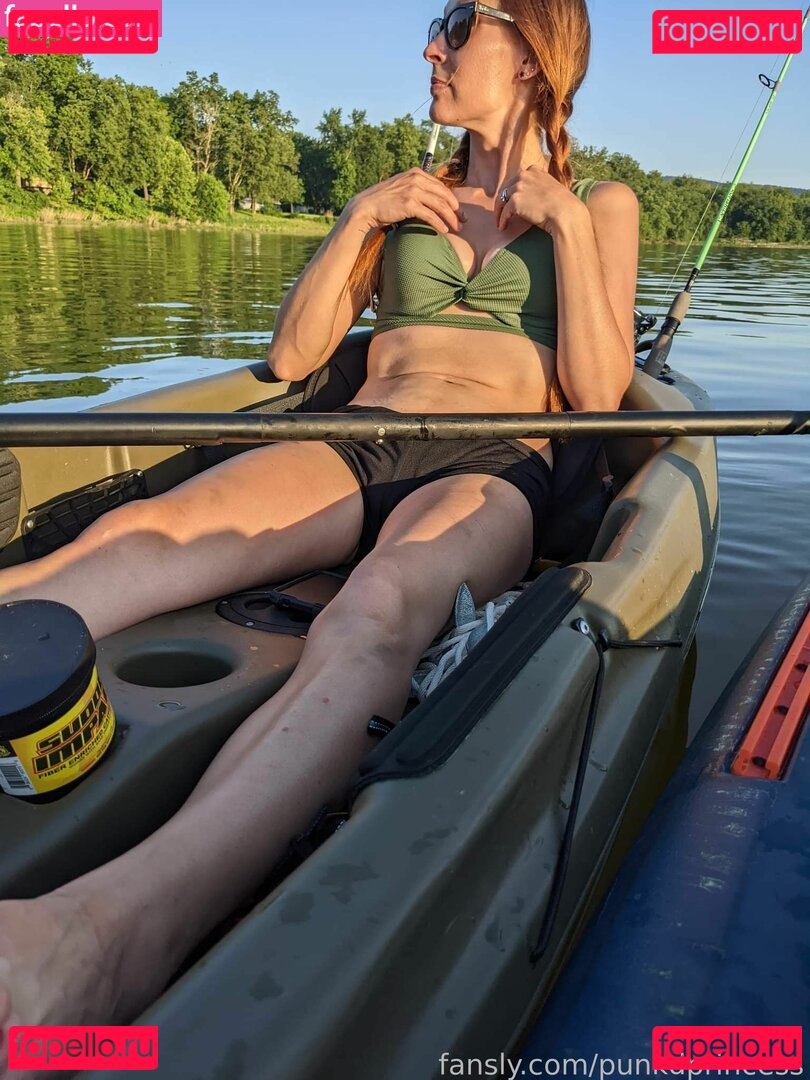 punkdprincess / punkdprincess_ Onlyfans Photo Gallery 