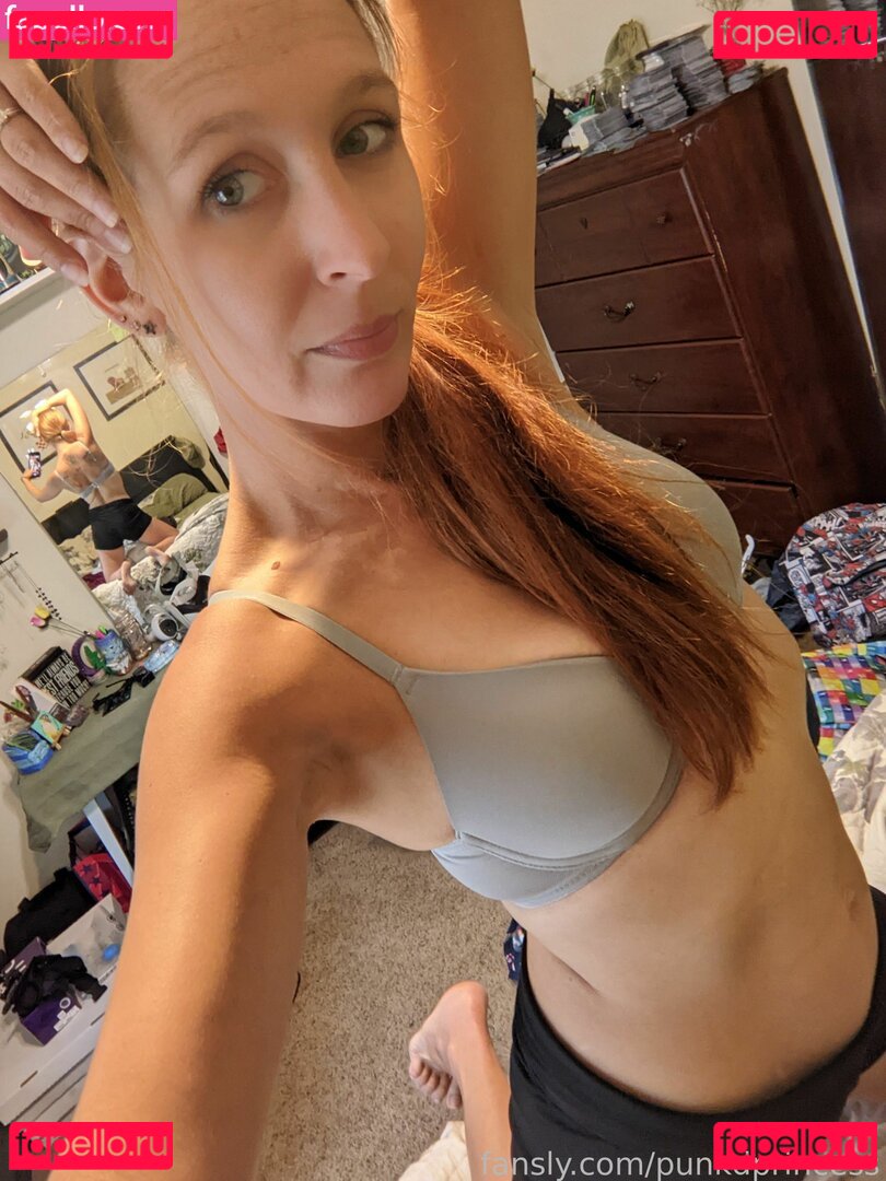 punkdprincess / punkdprincess_ Onlyfans Photo Gallery 