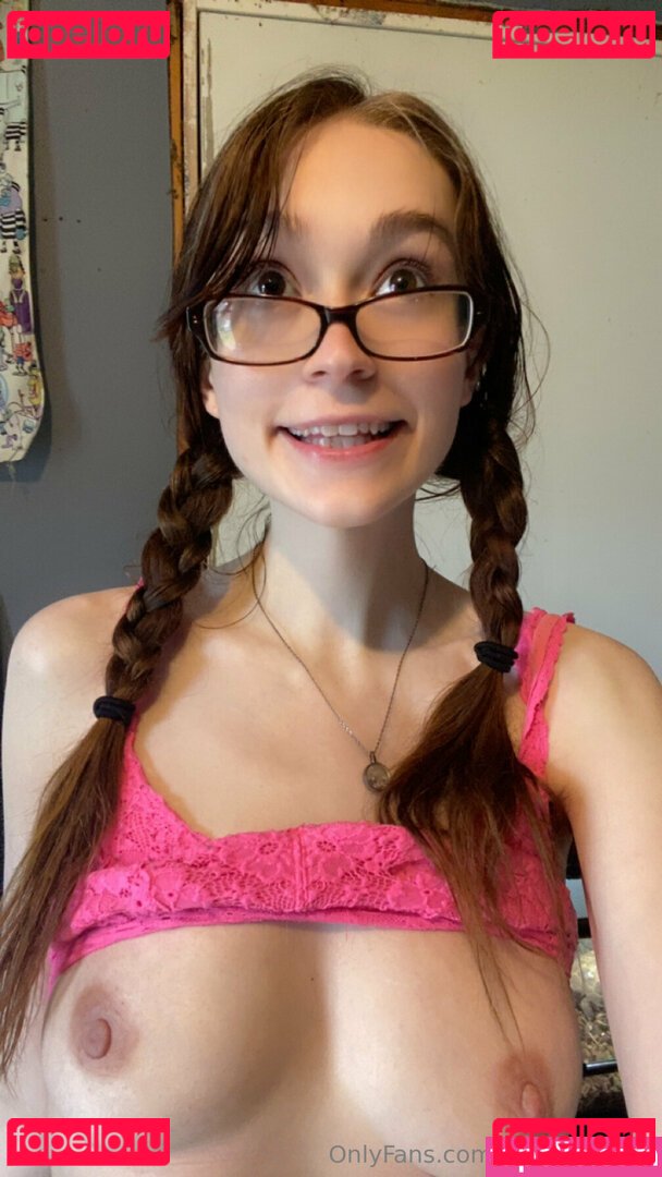 Sophiespring Nude Onlyfans Photo 40