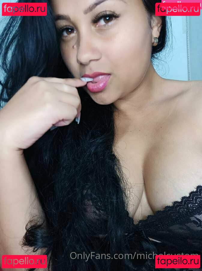 michelcustom / michelcustoms Onlyfans Photo Gallery 